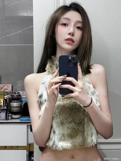 商务模特福利在线播放,揭秘时尚界幕后福利直播盛况